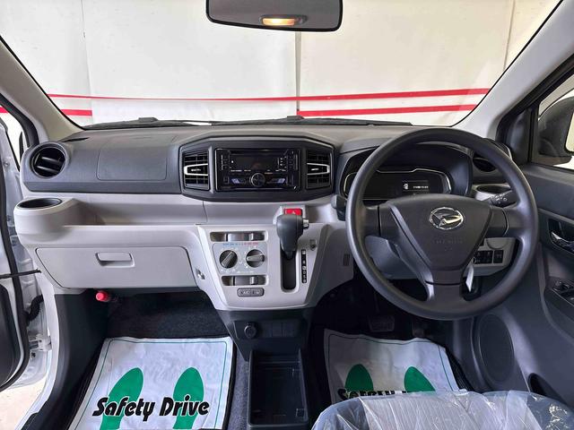 ミライースＸ　ＳＡIII４ＷＤ　純正ＣＤ　ＬＥＤヘッドライト　キーレスエントリー　マニュアルエアコン　　コーナーセンサー　オートライト／ハイビーム　ＶＳＣ（横滑り防止機能）　スマートアシスト（衝突安全防止機能）（秋田県）の中古車