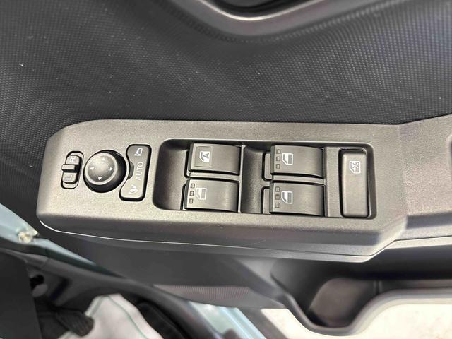 タフトX4WD 純正CD 社外ドライブレコーダー LEDヘッドライト リモコンエンジンスターター コーナーセンサー チルトステアリング 運転席シートリフター オートエアコン/ライト/ハイビーム/電動ドアミラー(秋田県)の中古車