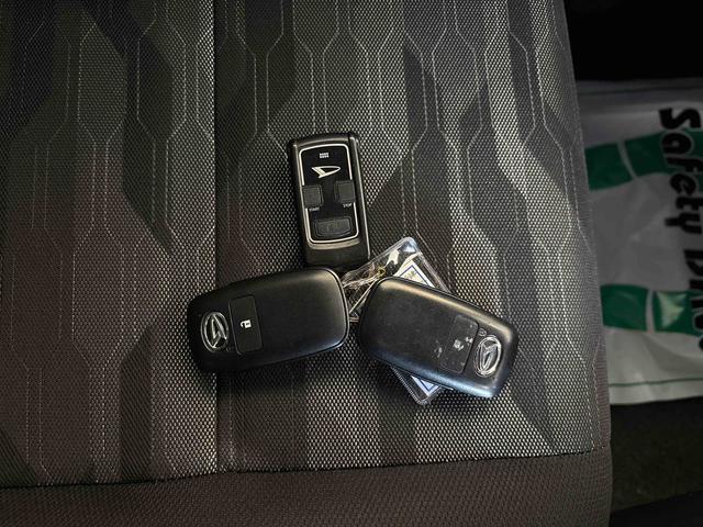 タフトX4WD 純正CD 社外ドライブレコーダー LEDヘッドライト リモコンエンジンスターター コーナーセンサー チルトステアリング 運転席シートリフター オートエアコン/ライト/ハイビーム/電動ドアミラー(秋田県)の中古車