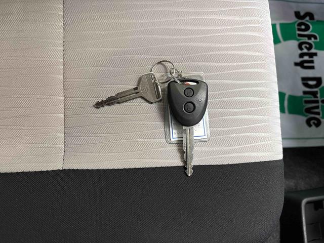 ミライースX リミテッドSAIII4WD 純正CD バックカメラ LEDヘッドライト コーナーセンサー キーレスエントリー マニュアルエアコンオートライト/ハイビーム VSC(横滑り防止機能) スマートアシスト(衝突安全防止機能)(秋田県)の中古車