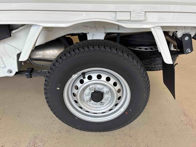 ハイゼットトラックスタンダード　農用スペシャルパートタイム４ＷＤ　スマアシ（衝突安全防止機能）５速マニュアル　純正ＡＭＦＭ　マニュアルエアコン　オートライト　ハロゲンヘッドランプ　荷台灯　リヤ４枚リーフスプリング　デュアルエアバ　コーナーセンサー（秋田県）の中古車