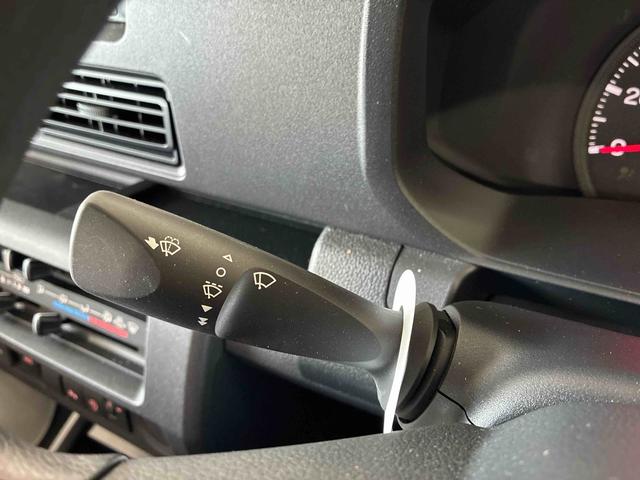 ハイゼットトラックスタンダード　農用スペシャルパートタイム４ＷＤ　スマアシ（衝突安全防止機能）５速マニュアル　純正ＡＭＦＭ　マニュアルエアコン　オートライト　ハロゲンヘッドランプ　荷台灯　リヤ４枚リーフスプリング　デュアルエアバ　コーナーセンサー（秋田県）の中古車
