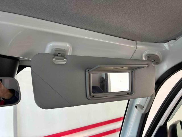 ハイゼットトラックスタンダード　農用スペシャルパートタイム４ＷＤ　スマアシ（衝突安全防止機能）５速マニュアル　純正ＡＭＦＭ　マニュアルエアコン　オートライト　ハロゲンヘッドランプ　荷台灯　リヤ４枚リーフスプリング　デュアルエアバ　コーナーセンサー（秋田県）の中古車