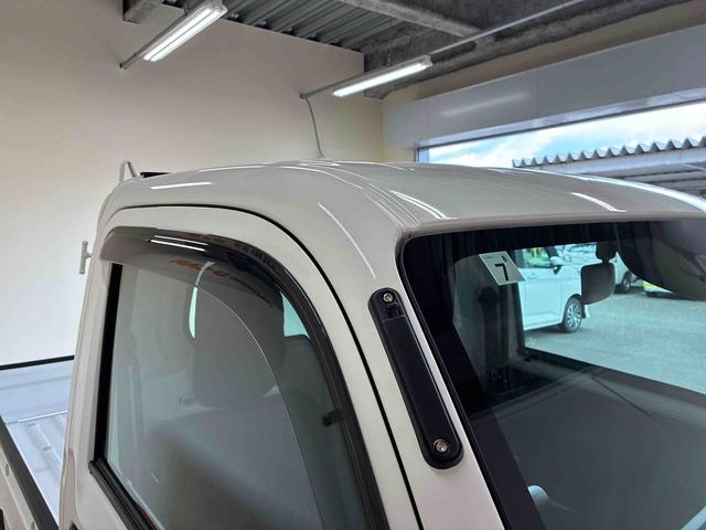 ハイゼットトラックスタンダード　農用スペシャルパートタイム４ＷＤ　スマアシ（衝突安全防止機能）５速マニュアル　純正ＡＭＦＭ　マニュアルエアコン　オートライト　ハロゲンヘッドランプ　荷台灯　リヤ４枚リーフスプリング　デュアルエアバ　コーナーセンサー（秋田県）の中古車