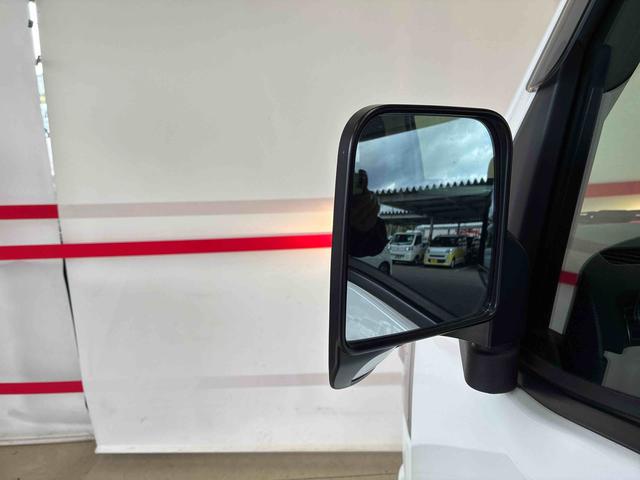 ハイゼットトラックスタンダード　農用スペシャルパートタイム４ＷＤ　スマアシ（衝突安全防止機能）５速マニュアル　純正ＡＭＦＭ　マニュアルエアコン　オートライト　ハロゲンヘッドランプ　荷台灯　リヤ４枚リーフスプリング　デュアルエアバ　コーナーセンサー（秋田県）の中古車