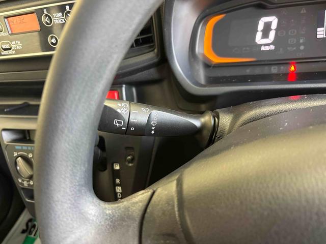 ミライースＬ　ＳＡIII４ＷＤ　純正ＣＤ　ハロゲンヘッドライト　キーレスエントリー　マニュアルエアコン　コーナーセンサー　オートライト／ハイビーム　ＶＳＣ（横滑り防止機能）　スマートアシスト（衝突安全防止機能）（秋田県）の中古車