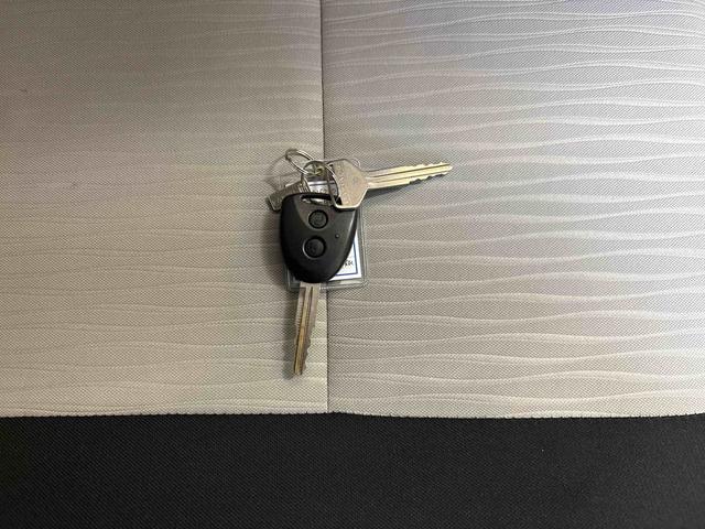 ミライースＬ　ＳＡIII４ＷＤ　純正ＣＤ　ハロゲンヘッドライト　キーレスエントリー　マニュアルエアコン　コーナーセンサー　オートライト／ハイビーム　ＶＳＣ（横滑り防止機能）　スマートアシスト（衝突安全防止機能）（秋田県）の中古車