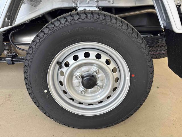 ハイゼットトラックスタンダード 農用スペシャルパートタイム4WD 純正ラジオ デフロック オートライト/ハイビーム マニュアルエアコン ハロゲンヘッドライト コーナーセンサー リヤ4枚リーフスプリング 荷台作業灯 ハイロー切替(秋田県)の中古車