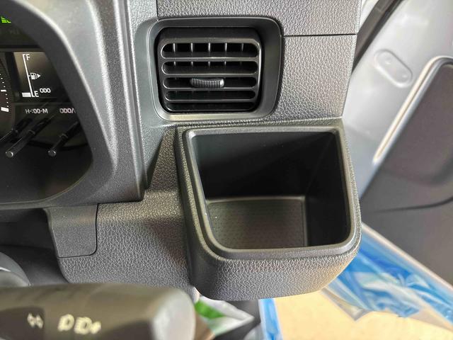 ハイゼットトラックスタンダード 農用スペシャルパートタイム4WD 純正ラジオ デフロック オートライト/ハイビーム マニュアルエアコン ハロゲンヘッドライト コーナーセンサー リヤ4枚リーフスプリング 荷台作業灯 ハイロー切替(秋田県)の中古車