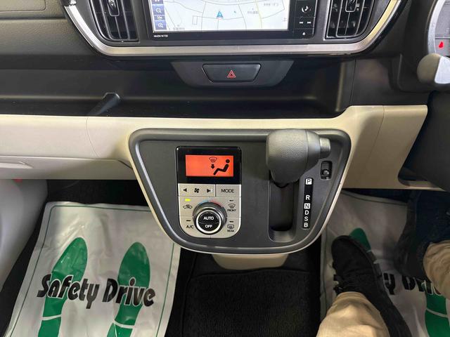 ブーンＸ　Ｌパッケージ　ＳＡIII４ＷＤ　純正ナビ　　バックカメラ　ステアリングスイッチ　ＬＥＤヘッドライト　コーナーセンサー　ＥＴＣ　運転席シートヒーター　オートエアコン／ライト／ハイビーム／電動ドアミラー　チルトステアリング（秋田県）の中古車