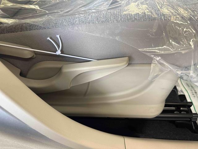 ブーンＸ　Ｌパッケージ　ＳＡIII４ＷＤ　純正ナビ　　バックカメラ　ステアリングスイッチ　ＬＥＤヘッドライト　コーナーセンサー　ＥＴＣ　運転席シートヒーター　オートエアコン／ライト／ハイビーム／電動ドアミラー　チルトステアリング（秋田県）の中古車