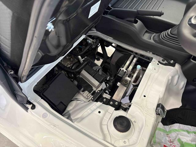 ハイゼットトラックスタンダードパートタイム４ＷＤ　ハロゲンヘッドライト　マニュアルエアコン　純正ラジオ　リヤ４枚リーフスプリング　コーナーセンサー　オートライト／ハイビーム　ストロング防錆　ＶＳＣ（横滑り防止機能）（秋田県）の中古車