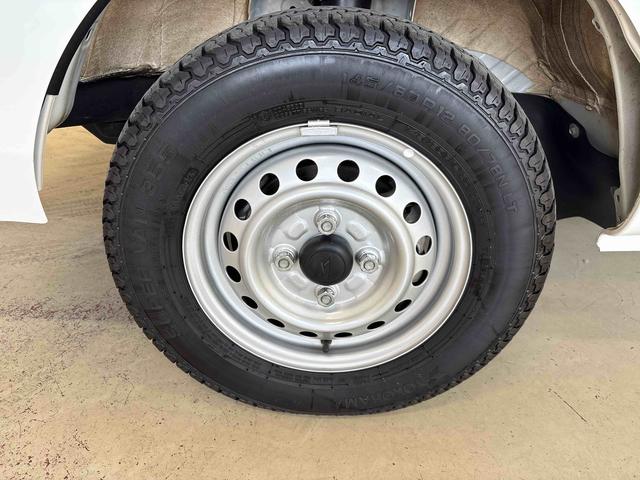 ハイゼットトラックスタンダード　スマートアシスト非装着車パートタイム４ＷＤ　純正ラジオ　ハロゲンヘッドライト　マニュアルエアコン　コーナーセンサー　ストロング防錆　リヤ４枚リーフスプリング　ＶＳＣ（衝突安全防止機能）　スマートアシスト（衝突安全防止機能）（秋田県）の中古車