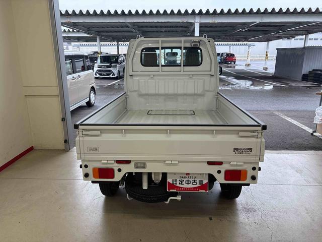 キャリイトラックＫＣエアコン・パワステ農繁仕様セーフティサポート非装着車パートタイム４ＷＤ　純正ラジオ　ハロゲンヘッドライト　マニュアルエアコン　コーナーセンサー　キーレスエントリー　オートライト　デフロック　荷台作業灯　パワーウィンドウ　運転席・助手席エアバック（秋田県）の中古車
