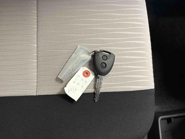 ミライースＸ　ＳＡIII４ＷＤ　オーディオレス　ＬＥＤヘッドライト　キーレスエントリー　マニュアルエアコン　オートライト／ハイビーム　コーナーセンサー　電動ドアミラー　ＶＳＣ（横滑り防止機能）（秋田県）の中古車