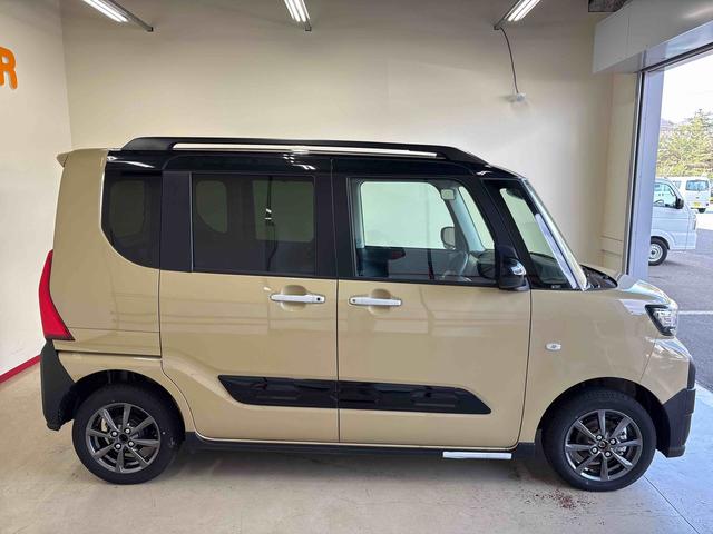 タントファンクロス　ｅｃｏＩＤＬＥ非装着車４ＷＤ　ディスプレイオーディオ　バックカメラ　ステアリングスイッチ　ＬＥＤヘッドライト／フォグランプ　オートエアコン／ライト／ハイビーム／電動ドアミラー　コーナーセンサー　両側電動スライドドア（秋田県）の中古車