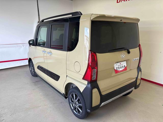 タントファンクロス　ｅｃｏＩＤＬＥ非装着車４ＷＤ　ディスプレイオーディオ　バックカメラ　ステアリングスイッチ　ＬＥＤヘッドライト／フォグランプ　オートエアコン／ライト／ハイビーム／電動ドアミラー　コーナーセンサー　両側電動スライドドア（秋田県）の中古車