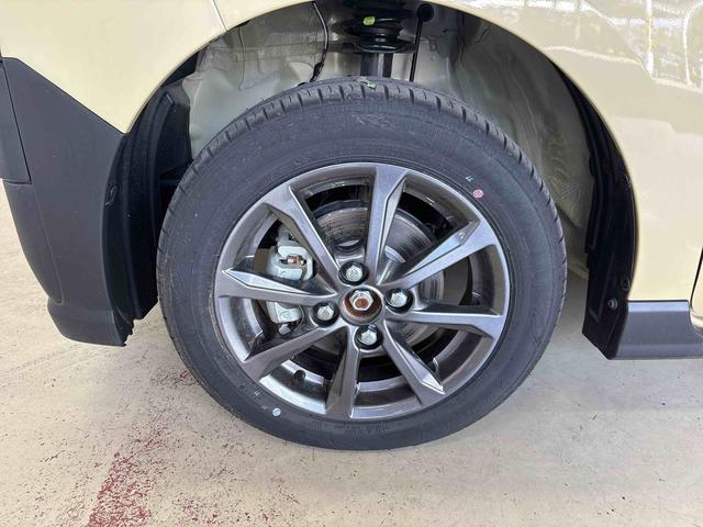 タントファンクロス　ｅｃｏＩＤＬＥ非装着車４ＷＤ　ディスプレイオーディオ　バックカメラ　ステアリングスイッチ　ＬＥＤヘッドライト／フォグランプ　オートエアコン／ライト／ハイビーム／電動ドアミラー　コーナーセンサー　両側電動スライドドア（秋田県）の中古車