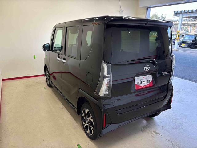 タントカスタムＸ　ｅｃｏＩＤＬＥ非装着車４ＷＤ　オーディオレス　バックカメラ　ステアリングスイッチ　ＬＥＤヘッドライト／フォグランプ　オートエアコン／ライト／ハイビーム／電動ドアミラー　両側電動スライドドア　コーナーセンサー（秋田県）の中古車