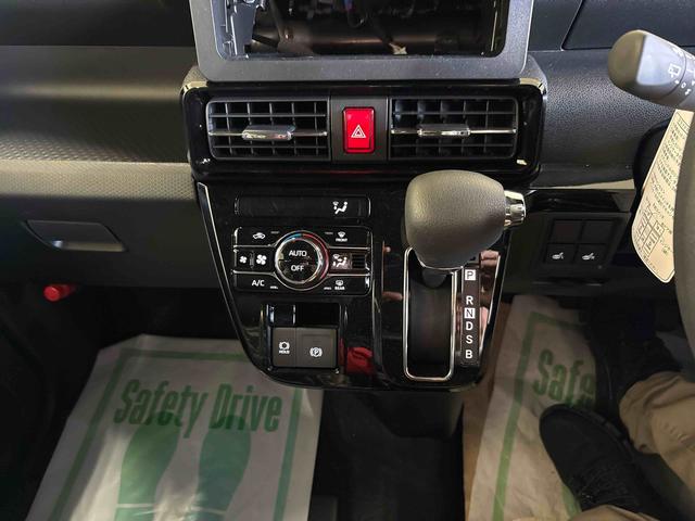 タントカスタムＸ　ｅｃｏＩＤＬＥ非装着車４ＷＤ　オーディオレス　バックカメラ　ステアリングスイッチ　ＬＥＤヘッドライト／フォグランプ　オートエアコン／ライト／ハイビーム／電動ドアミラー　両側電動スライドドア　コーナーセンサー（秋田県）の中古車