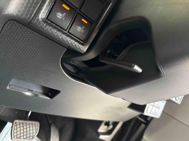 タントカスタムＸ４ＷＤ　ディスプレイオーディオ　バックカメラ　ステアリングスイッチ　オートエアコン／ライト／ハイビーム／電動ドアミラー　ＬＥＤヘッドライト／フォグランプ　両側電動スライドドア　コーナーセンサ−（秋田県）の中古車