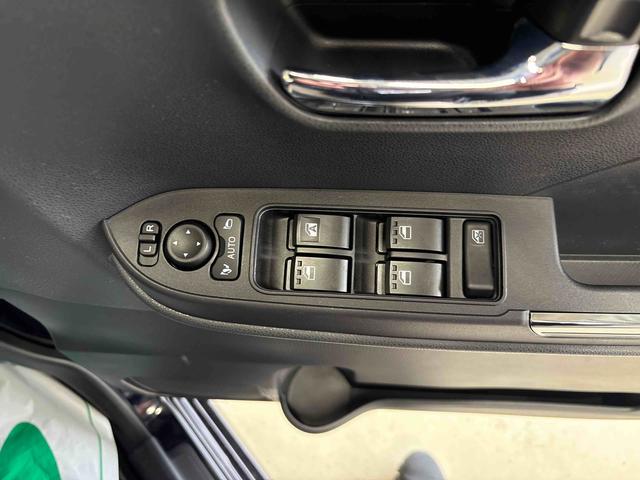 タントカスタムＸ４ＷＤ　ディスプレイオーディオ　バックカメラ　ステアリングスイッチ　オートエアコン／ライト／ハイビーム／電動ドアミラー　ＬＥＤヘッドライト／フォグランプ　両側電動スライドドア　コーナーセンサ−（秋田県）の中古車