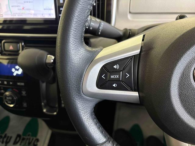 ムーヴキャンバスＸブラックインテリアリミテッド　ＳＡIII４ＷＤ　純正ナビ　パノラマモニター　ＬＥＤヘッドライト／フォグランプ　オートエアコン／ライト／ハイビーム／電動ドアミラー　ＥＴＣ　両側電動スライドドア　チルトステアリング　運転席シートリフター（秋田県）の中古車