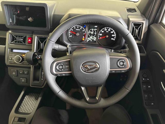 タフトG クロムベンチャー4WD オーディオレス LEDヘッドライト/フォグランプ オートエアコン/ライト/ハイビーム/電動ドアミラー コーナーセンサー バックカメラ 電動パーキングブレーキ クルーズコントロール(秋田県)の中古車