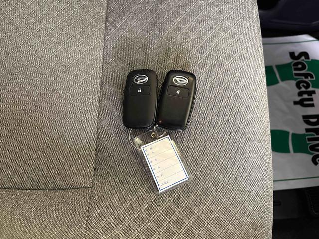 タントＬ４ＷＤ　オーディオレス　ＬＥＤヘッドライト　コーナーセンサー　オートエアコン／ライト／ハイビーム／電動ドアミラー　運転席・助手席シートヒーター　キーフリーシステム　ＶＳＣ（横滑り防止機能）（秋田県）の中古車