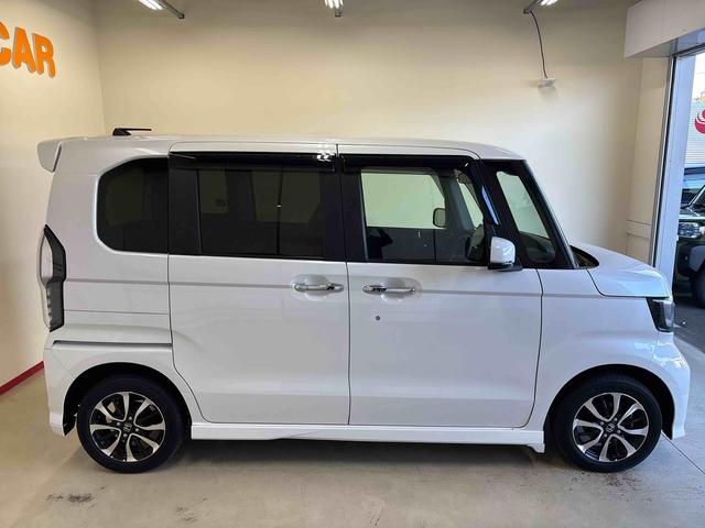 N−BOXカスタムG・Lホンダセンシング4WD 純正ナビ バックカメラ ステアリングスイッチ ホンダセンシング クルーズコントロール ETC オートエアコン/ライト 電動格納ドアミラー 助手席電動スライドドア チルトステアリング(秋田県)の中古車
