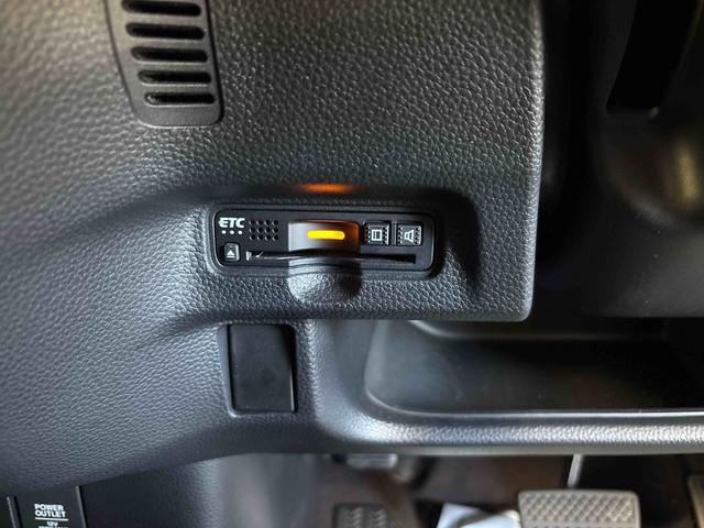 N−BOXカスタムG・Lホンダセンシング4WD 純正ナビ バックカメラ ステアリングスイッチ ホンダセンシング クルーズコントロール ETC オートエアコン/ライト 電動格納ドアミラー 助手席電動スライドドア チルトステアリング(秋田県)の中古車