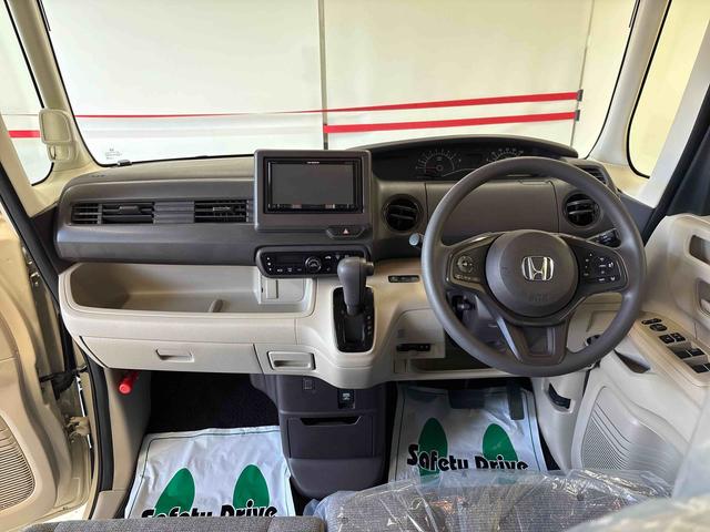 N−BOXGホンダセンシング4WD 社外ナビ ETC バックカメラ ステアリングスイッチ ホンダセンシング LEDヘッドライト クルーズコントロール オートライト/エアコン 電動格納ドアミラー チルトステアリング(秋田県)の中古車