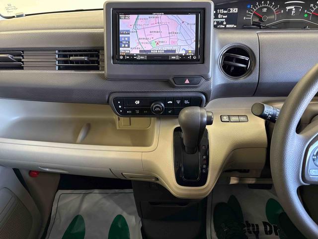 N−BOXGホンダセンシング4WD 社外ナビ ETC バックカメラ ステアリングスイッチ ホンダセンシング LEDヘッドライト クルーズコントロール オートライト/エアコン 電動格納ドアミラー チルトステアリング(秋田県)の中古車
