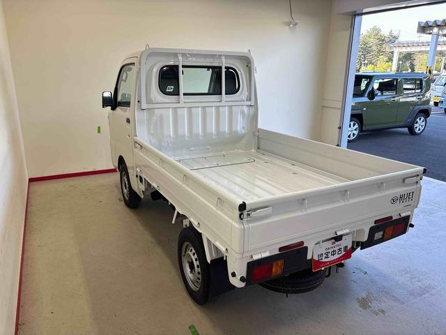 ハイゼットトラックスタンダードパートタイム4WD 純正ラジオ ハロゲンヘッドライト マニュアルエアコン コーナーセンサー VSC(横滑り防止機能) スマートアシスト(衝突安全防止機能)(秋田県)の中古車