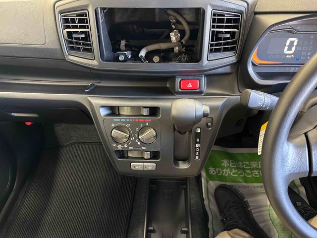 ミライースＬ　ＳＡIII４ＷＤ　オーディオレス　ハロゲンヘッドライト　マニュアルエアコン　キーレスエントリー　コーナーセンサー　オートライト／ハイビーム　ＶＳＣ（横滑り防止機能）　スマートアシスト（衝突安全防止機能）（秋田県）の中古車