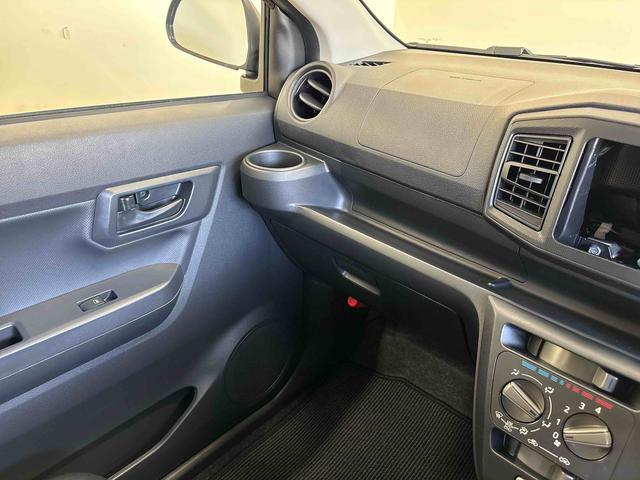 ミライースＬ　ＳＡIII４ＷＤ　オーディオレス　ハロゲンヘッドライト　マニュアルエアコン　キーレスエントリー　コーナーセンサー　オートライト／ハイビーム　ＶＳＣ（横滑り防止機能）　スマートアシスト（衝突安全防止機能）（秋田県）の中古車