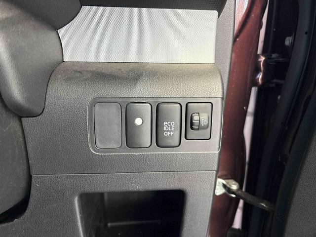ムーヴコンテＸ４ＷＤ　純正ナビ　オートエアコン　電動格納ドアミラー　ハロゲンヘッドライト　キーフリーシステム　チルトステアリング　運転席シートリフター　ＴＶコントロールキット　セキュリティアラーム（秋田県）の中古車