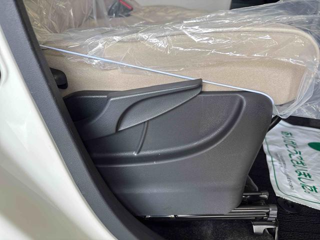 ムーヴキャンバスＧメイクアップ　ＳＡIII４ＷＤ　純正ＣＤ　ＥＴＣ　ＬＥＤヘッドライト／フォグランプ　オートエアコン／ライト／ハイビーム／電動ドアミラー　両側電動スライドドア　チルトステアリング　運転席シートリフター（秋田県）の中古車