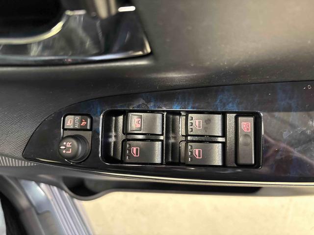 タントカスタムＸ　トップエディションリミテッドＳＡIII４ＷＤ　純正ナビ　バックカメラ　ステアリングスイッチ　ＬＥＤヘッドライト／フォグランプ　オートエアコン／ライト／ハイビーム／電動ドアミラー　ドライブレコーダー　ＴＶコントロールキット（秋田県）の中古車