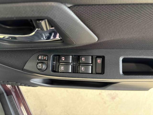 ムーヴＸリミテッドII　ＳＡIII４ＷＤ　純正ナビ　バックカメラ　ステアリングスイッチ　オートエアコン／ライト／ハイビーム／電動ドアミラー　ＥＴＣ　運転席シートヒーター　ＬＥＤヘッドライト　チルトステアリング　運転席シートリフター（秋田県）の中古車