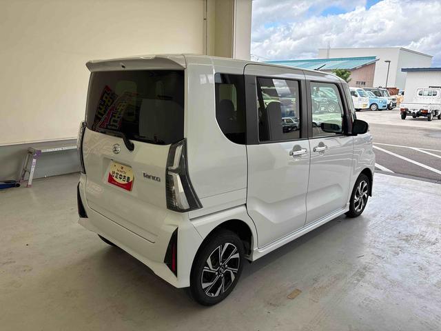 タントカスタムＸ４ＷＤ　ディスプレイオーディオ　バックカメラ　ＬＥＤヘッドライト／フォグランプ　オートエアコン／ライト／ハイビーム／電動ドアミラー　コーナーセンサー　両側電動スライドドア　ＥＴＣ　両側シートヒーター（秋田県）の中古車