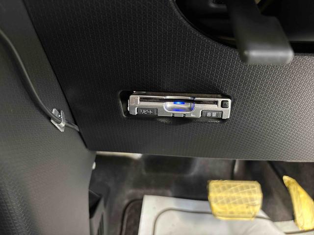 タントカスタムＸ４ＷＤ　ディスプレイオーディオ　バックカメラ　ＬＥＤヘッドライト／フォグランプ　オートエアコン／ライト／ハイビーム／電動ドアミラー　コーナーセンサー　両側電動スライドドア　ＥＴＣ　両側シートヒーター（秋田県）の中古車