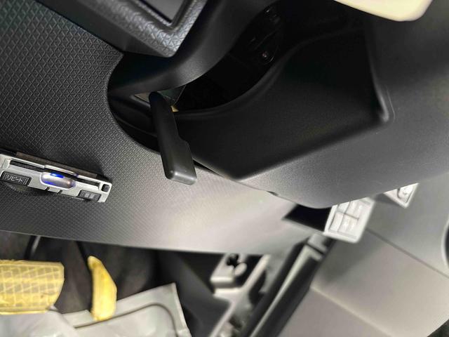 タントカスタムＸ４ＷＤ　ディスプレイオーディオ　バックカメラ　ＬＥＤヘッドライト／フォグランプ　オートエアコン／ライト／ハイビーム／電動ドアミラー　コーナーセンサー　両側電動スライドドア　ＥＴＣ　両側シートヒーター（秋田県）の中古車