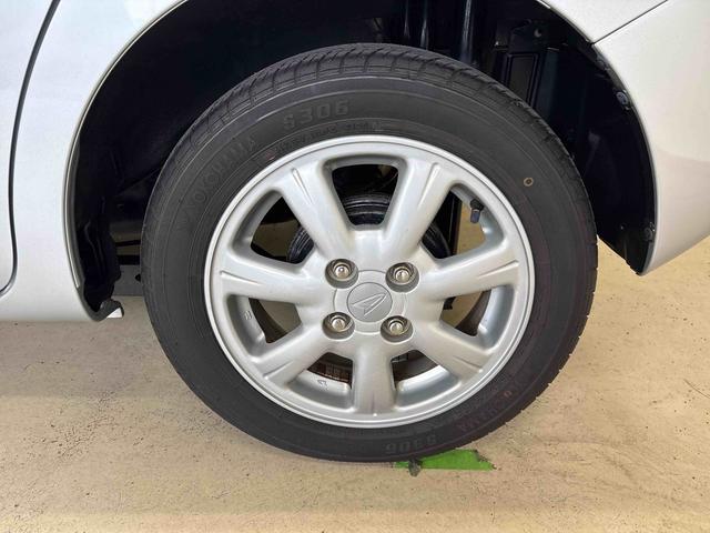 タントL4WD 社外ナビ バックカメラ ハロゲンヘッドライト マニュアルエアコン キーレスエントリー ETC 運転席シートヒーター 電動格納ドアミラー 14インチ純正アルミ VSC(横滑り防止機能)(秋田県)の中古車