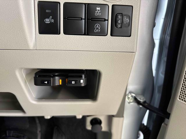 タントL4WD 社外ナビ バックカメラ ハロゲンヘッドライト マニュアルエアコン キーレスエントリー ETC 運転席シートヒーター 電動格納ドアミラー 14インチ純正アルミ VSC(横滑り防止機能)(秋田県)の中古車
