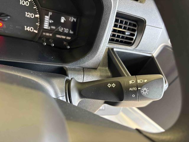 ハイゼットトラックスタンダード　農用スペシャルスマートアシスト非装着車パートタイム４ＷＤ　ハロゲンヘッドライト　マニュアルエアコン　デフロック　コーナーセンサー　オートライト・ハイビーム　荷台作業灯　リヤ４枚リーフスプリング　純正ラジオ　ＶＳＣ（横滑り防止機能）（秋田県）の中古車