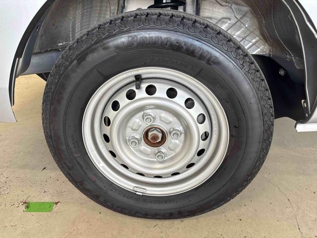 ハイゼットトラックスタンダード　農用スペシャル電子４ＷＤ　マニュアルエアコン　ＬＥＤヘッドライト／フォグランプ　デフロック　コーナーセンサー　荷台作業灯　リヤ４枚リーフスプリング　オートライト／ハイビーム　ＶＳＣ（横滑り防止機能）（秋田県）の中古車