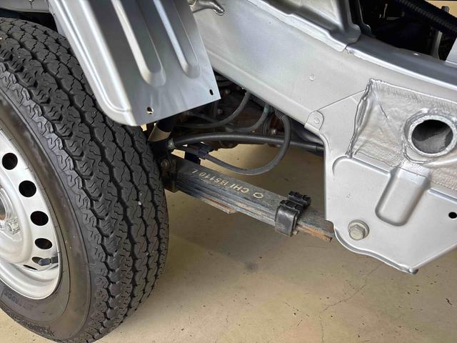 ハイゼットトラックスタンダード　農用スペシャル電子４ＷＤ　マニュアルエアコン　ＬＥＤヘッドライト／フォグランプ　デフロック　コーナーセンサー　荷台作業灯　リヤ４枚リーフスプリング　オートライト／ハイビーム　ＶＳＣ（横滑り防止機能）（秋田県）の中古車