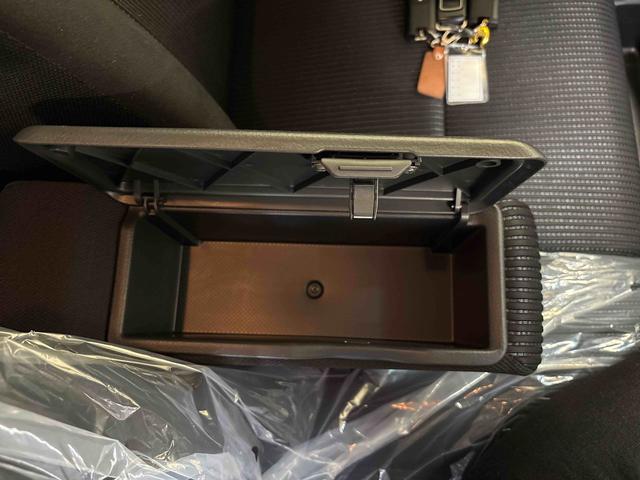 ムーヴＸターボ　ＳＡIII４ＷＤ　純正ナビ　バックカメラ　ステアリングスイッチ　ハロゲンヘッドライト　ＬＥＤフォグランプ　オートエアコン／ライト／ハイビーム／電動ドアミラー　リモコンエンジンスターター　ドライブレコーダー（秋田県）の中古車