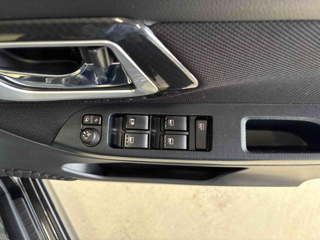 ムーヴカスタム　Ｘ　ＶＳ　ＳＡIII４ＷＤ　純正ナビ　パノラマモニター　ステアリングスイッチ　ＬＥＤヘッドライト／フォグランプ　オートエアコン／ライト／ハイビーム／電動ドアミラー　運転席シートヒーター　リモコンエンジンスターター（秋田県）の中古車